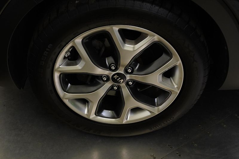 Kia Sorento - fotka 10 z 29