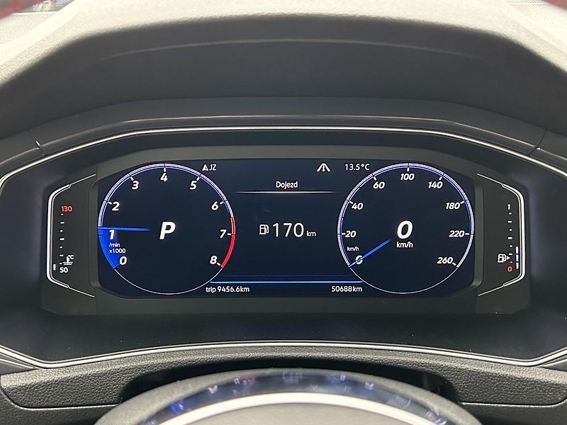 Volkswagen T-Roc 2.0 TSI 4x4 Highline - fotka 14 z 25