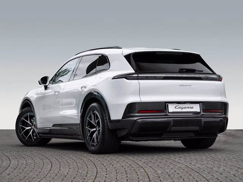 Porsche Cayenne Electric Pano 360 Matrix Tažné - fotka 4 z 23