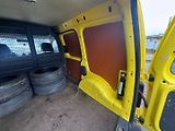 Volkswagen Caddy (2011) 1,6 TDI 55 KW STK TAŽNÉ - náhled 35