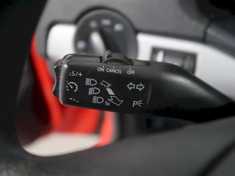 Škoda Octavia (2012) AMBITION 1.6TDI 77KW - fotka 20 z 27