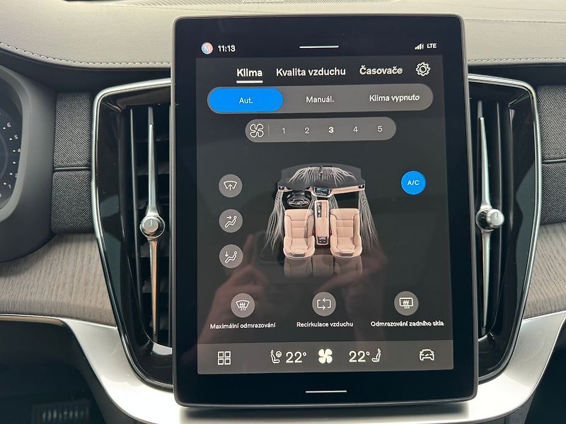 Volvo XC90 PLUS B5, 360°, VZDUCH - fotka 20 z 24