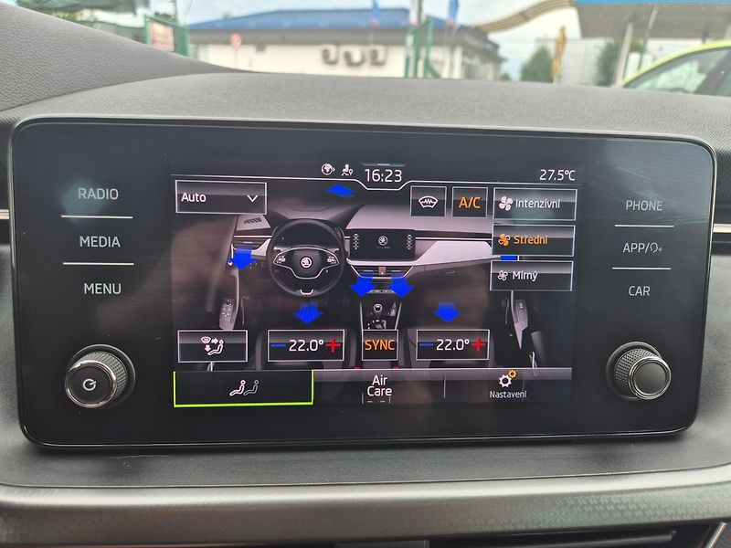 Škoda Scala 1,0 TSI Style 81kW, tažné, CZ - fotka 24 z 26