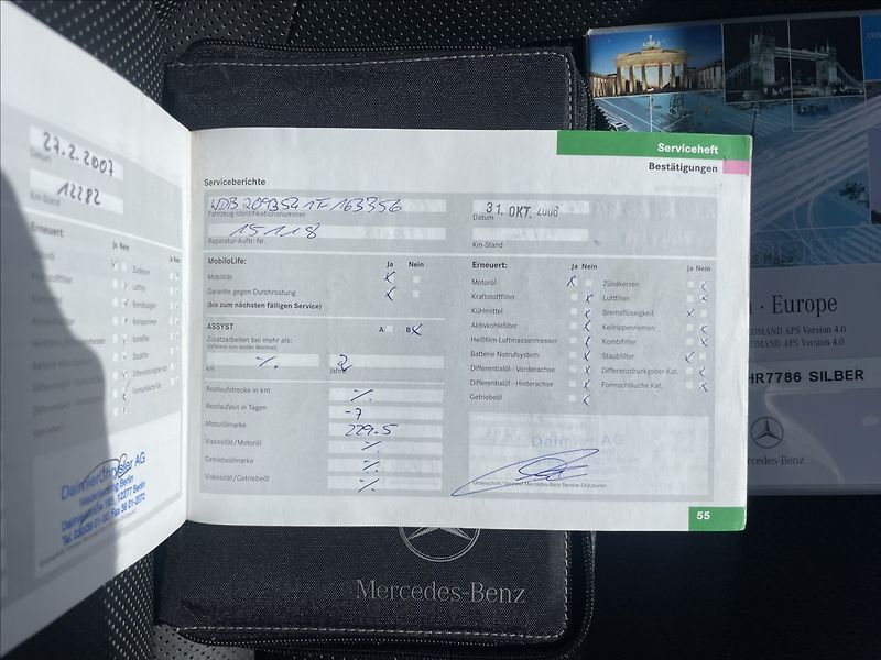 Mercedes-Benz CLK 3,0 i V6 170kw Ambiente TOP st - fotka 35 z 41