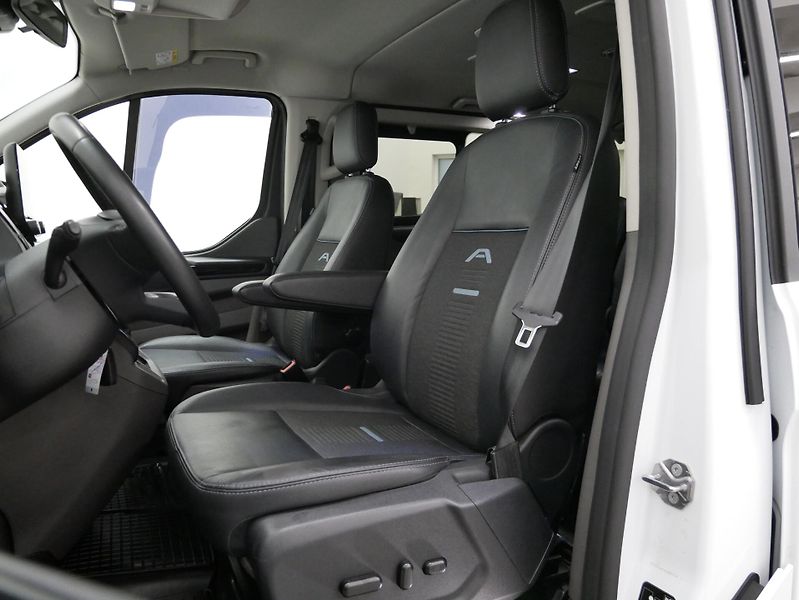 Ford Tourneo Custom - fotka 11 z 25