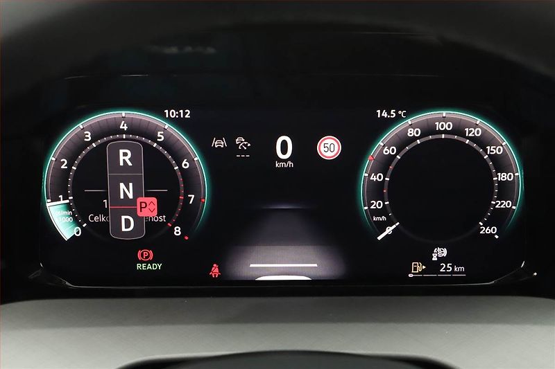 Volkswagen Golf (2025) Life 1.5 eTSI - fotka 9 z 20