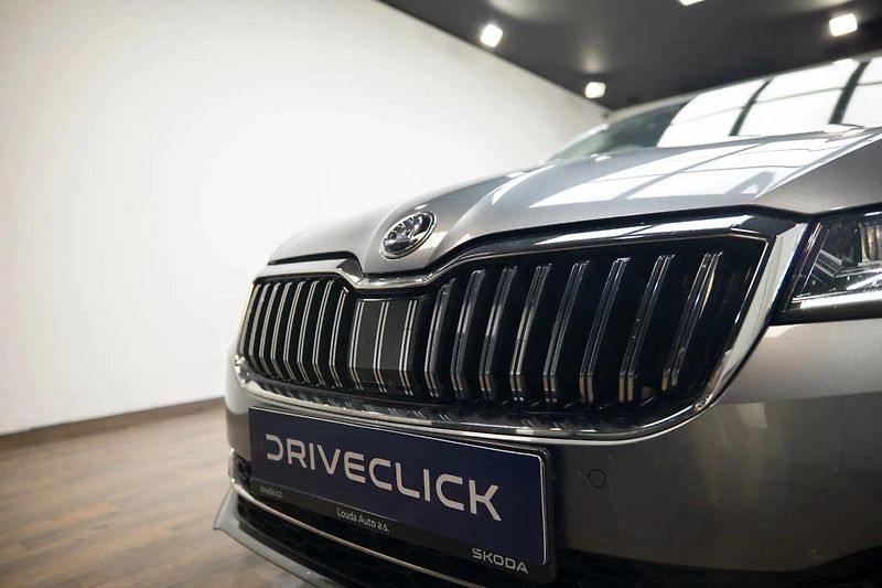 Škoda Superb 2.0 TDI 147 kW 4x4 L&K - fotka 31 z 38