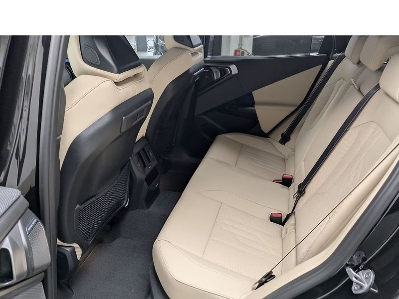 BMW X3 xDrive 40d El. tažné Msport - fotka 12 z 14