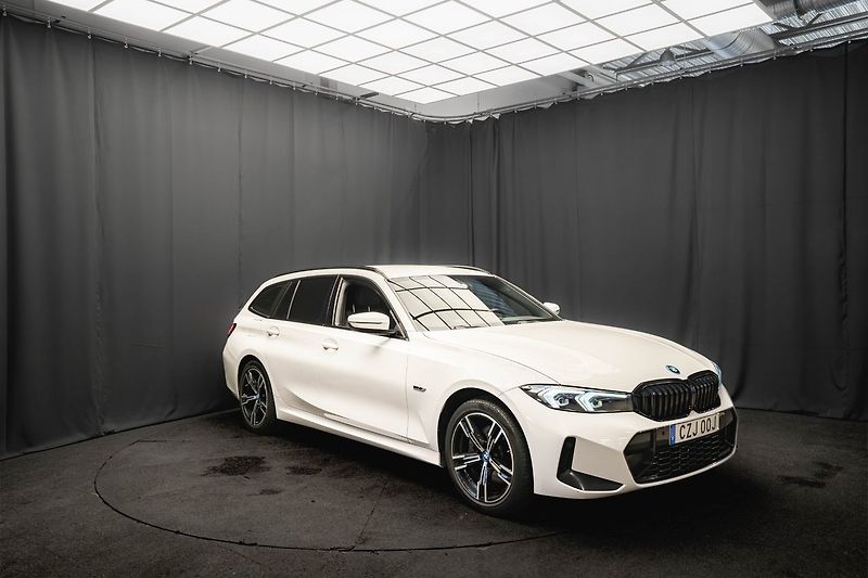 BMW Řada 3 330e xDrive M-Sport Tažné - fotka 3 z 21