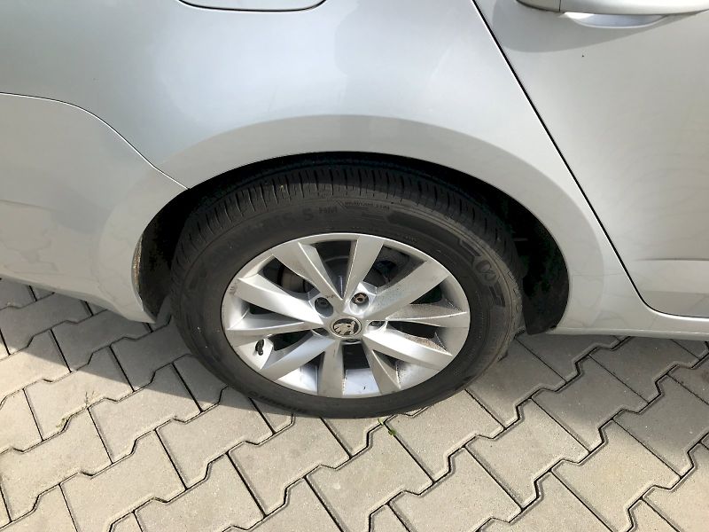 Škoda Octavia (2018) AMB TD 85/1.6 A7F - fotka 10 z 25