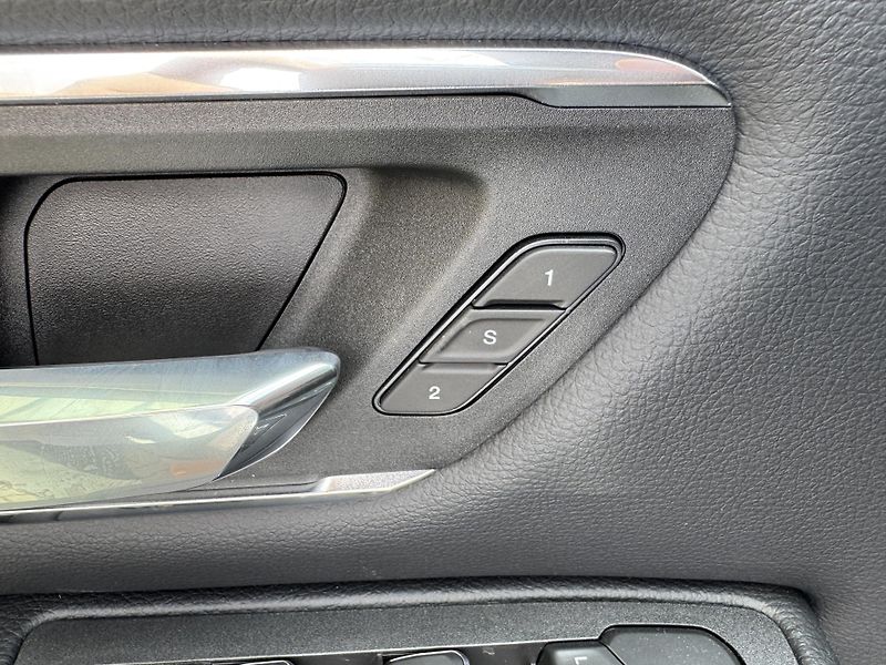 RAM 1500 5,7 HEMI Laramie Rambox - fotka 31 z 60
