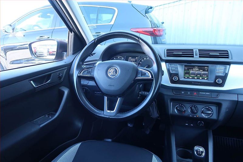 Škoda Fabia (2015) 1.2 TSI - fotka 7 z 18