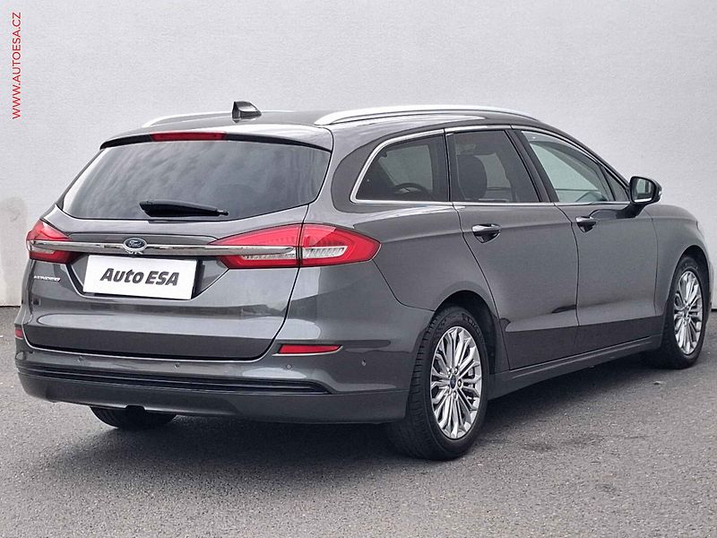 Ford Mondeo (2022) 2.0 TDCI, 1.maj, AT, navi - fotka 4 z 20