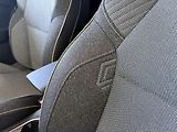 Renault Captur (2026) techno TCe 115     - náhled 12
