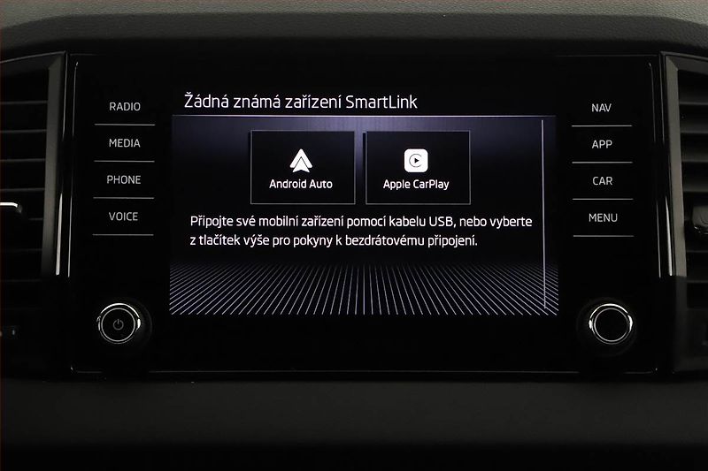 Škoda Karoq (2025) 1.5 TSI, SPORTLINE, AUTOMAT - fotka 16 z 24