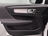 Volvo XC40 (2026) B3 AUT DARK PLUS - náhled 7