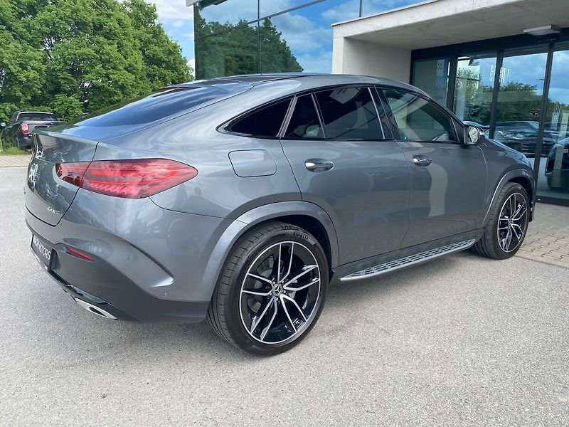 Mercedes-Benz GLE 4M AMG Airmatic Coupe - fotka 11 z 19