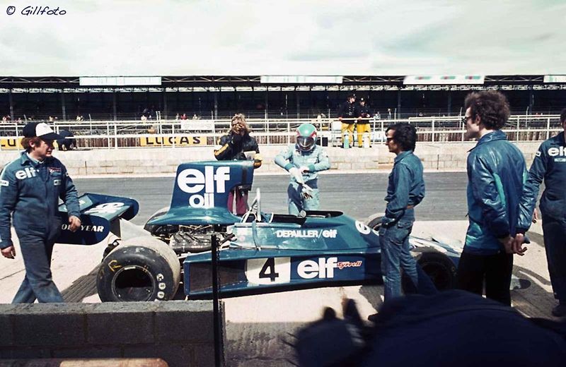 Patrick Depailler v kokpitu F2 monopostu Pygméé MDB15 v roce 1970.