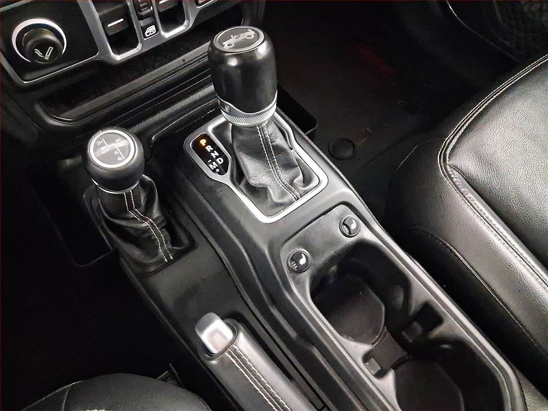 Jeep Wrangler (2019) 2.2 MultiJet - fotka 19 z 21