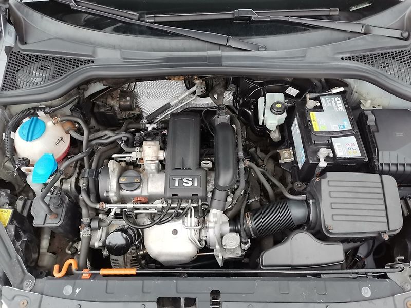 Škoda Yeti (2012) 1.2TSi 77kw Active PDC Tažné - fotka 19 z 27