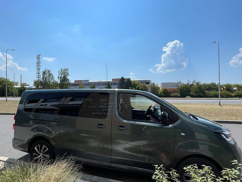 Toyota ProAce Verso 2.2D 180K Automat L2 Family 8S - fotka 7 z 29