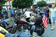 Spanilá jízda amerických historických vozidel a motocyklů v České Lípě.