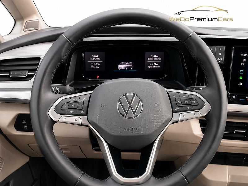 Volkswagen Multivan 1,5 TSI PHEV 4Motion Long Life - fotka 12 z 19