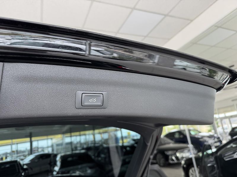 Audi A6 Avant 45TDI Quattro*LED*Kůže*Taž*DPH - fotka 32 z 34
