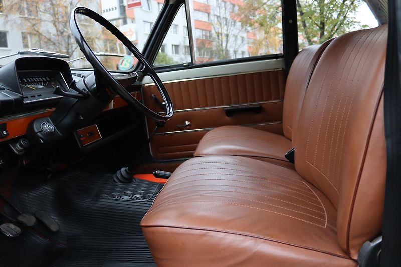 Fiat 124 1974 FIAT 124 SERIE III - fotka 25 z 50