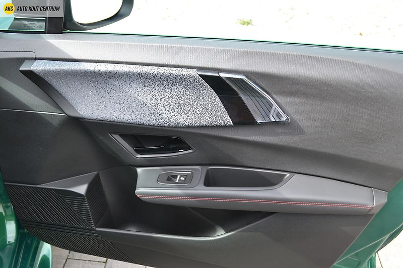 Renault Clio techno TCe 115 - fotka 13 z 48