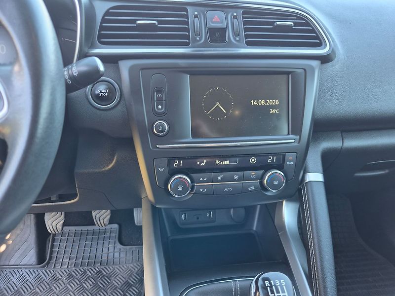 Renault Kadjar 1.2Tce 96kW, perfektní stav - fotka 11 z 20