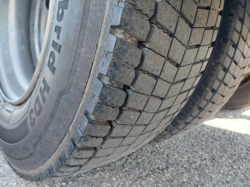 Iveco Ostatní ML 140 E28 souprava 120 m - fotka 25 z 59