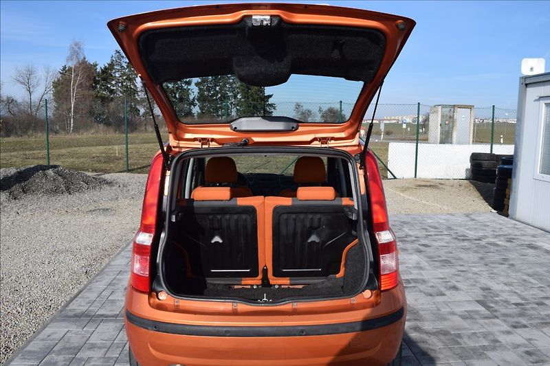 Fiat Panda 1,2 i 44KW AUTOMAT KLIMA ALU - fotka 24 z 49