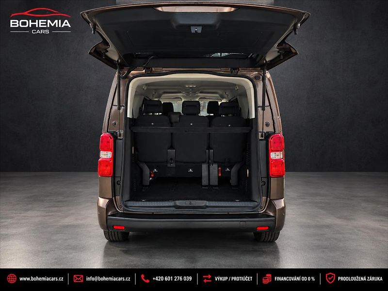 Toyota ProAce Verso 2,0 D-4D 130kW L2 Family AUT C - fotka 9 z 20