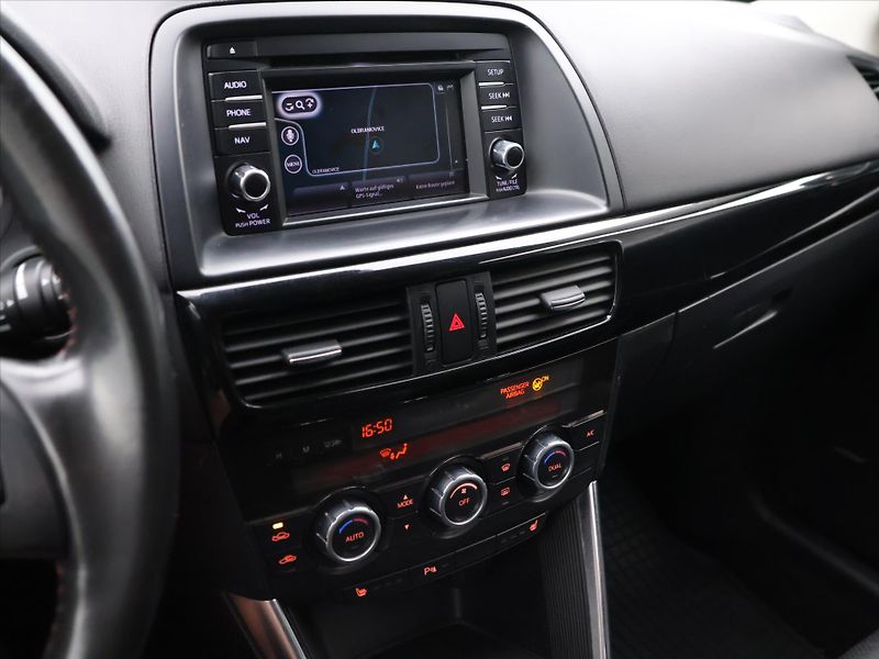 Mazda CX-5 2,0 Skyactiv-G 118kW AWD Chall - fotka 15 z 26
