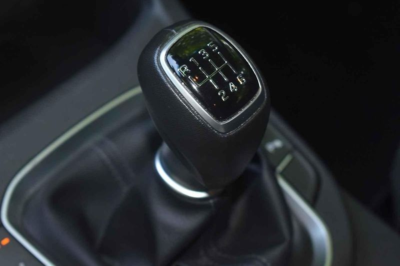 Tříletý exemplář Hyundai i30 kombi může novému majiteli dobře sloužit ještě dlouhou dobu.