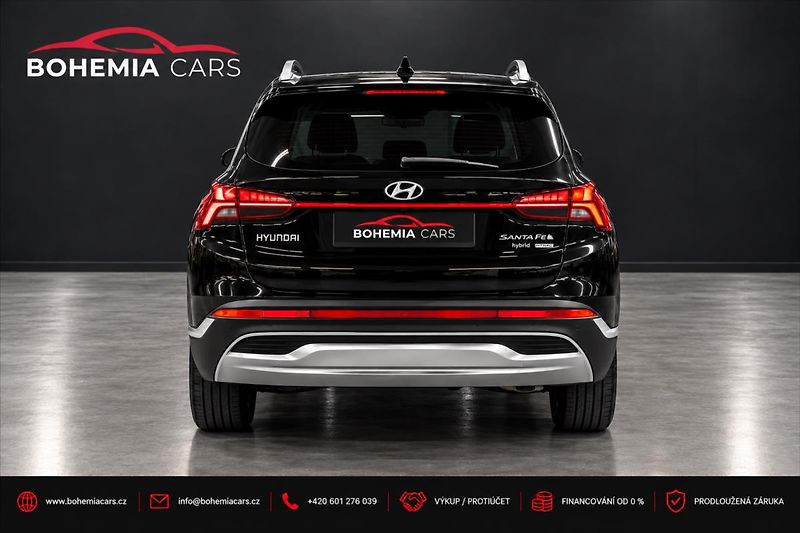 Hyundai Santa Fe 2,2 CRDi Premium 4x4 DPH 1.maj - fotka 7 z 28