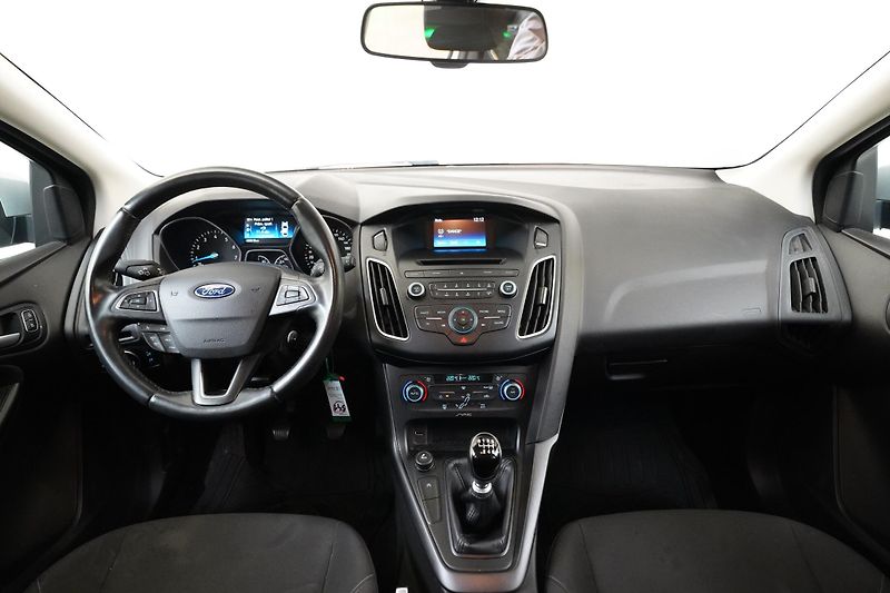 Ford Focus - fotka 5 z 24