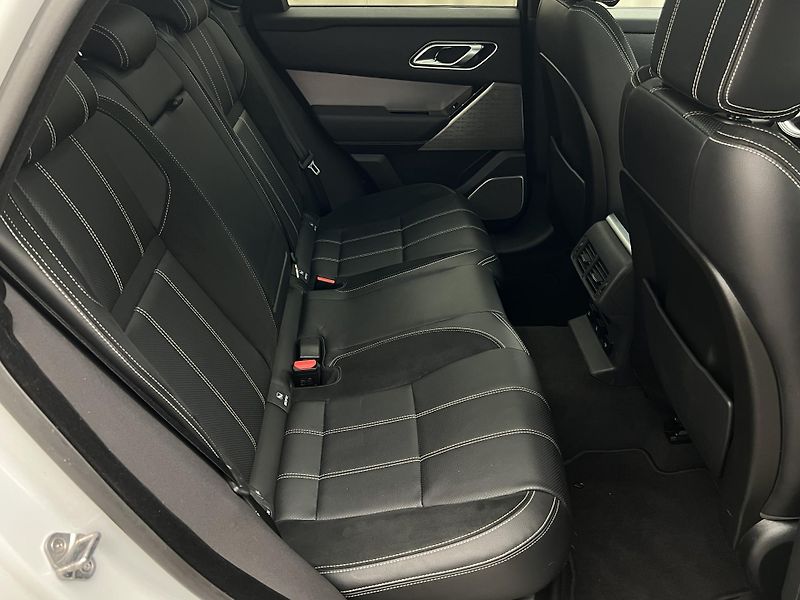 Land Rover Range Rover Velar D300 SE AUT - fotka 22 z 53