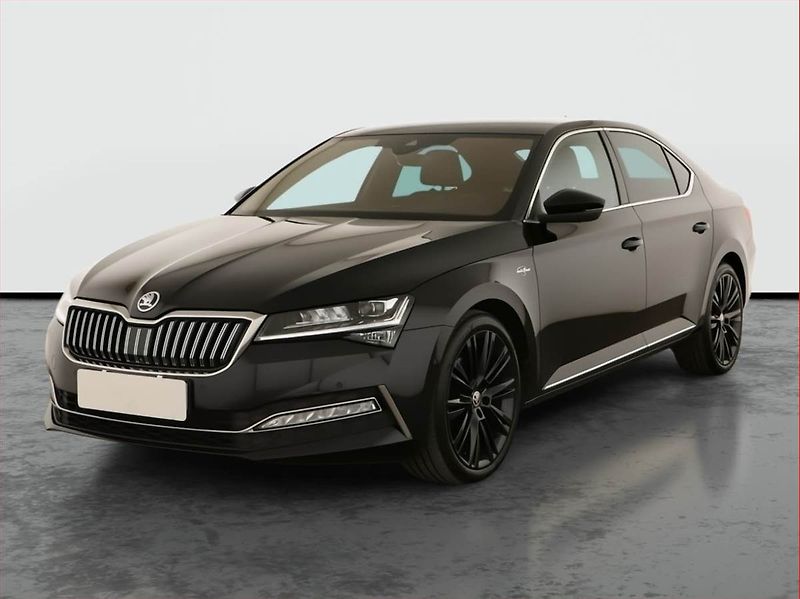 Škoda Superb (2023) Laurin&Klement 2.0 TDI - fotka 2 z 21