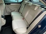 Škoda Superb 2,0 TDI 110 kW Style DSG - náhled 25