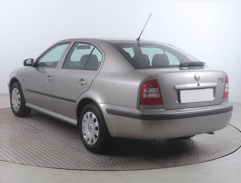 Škoda Octavia (2008) 1.4 16V, Serv.kniha - fotka 4 z 14