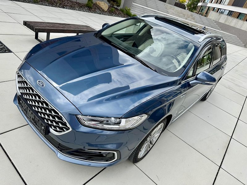 Ford Mondeo 2.0 Hybrid ecvT Aut Vignale P - fotka 7 z 37