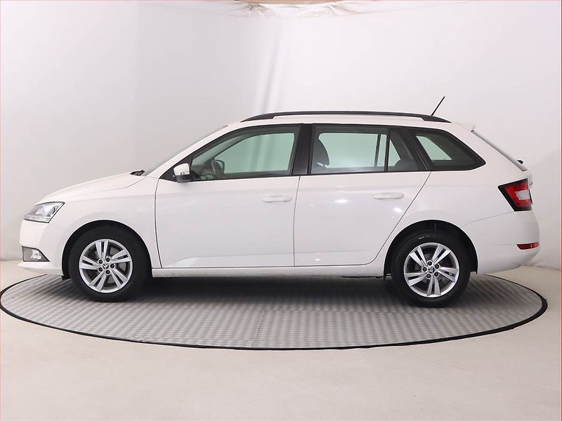 Škoda Fabia (2019) 1.0 TSI, Tempomat - fotka 3 z 20