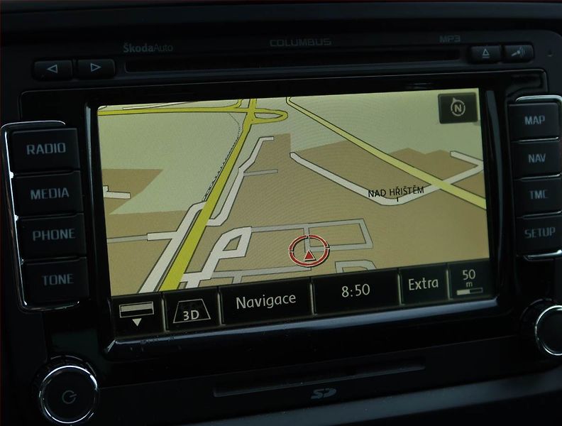 Škoda Superb (2012) Elegance 2.0 TSI, Automat - fotka 20 z 22
