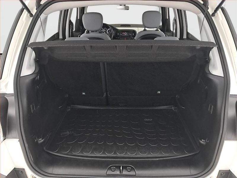 Fiat 500L (2013) 1.3 MultiJet, Serv.kniha - fotka 14 z 17
