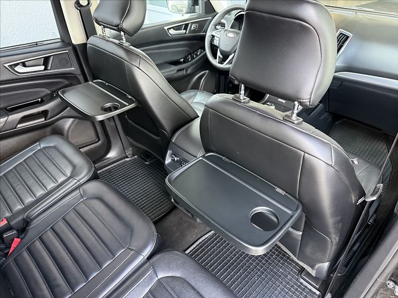 Ford Galaxy 2,0 Titanium,177kW,po servisu - fotka 27 z 38
