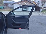 Škoda Superb Combi 2,0TDi DSG 110kw 17ALU - náhled 39