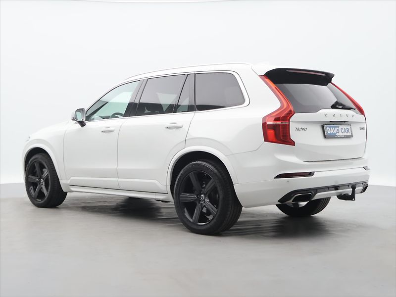 Volvo XC90 2,0 D5 165kW AWD Aut. R-Design - fotka 5 z 39