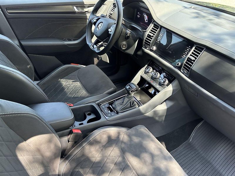 Škoda Kodiaq (2023) 2.0 TDI 4x4 DSG Sportline + - fotka 9 z 33